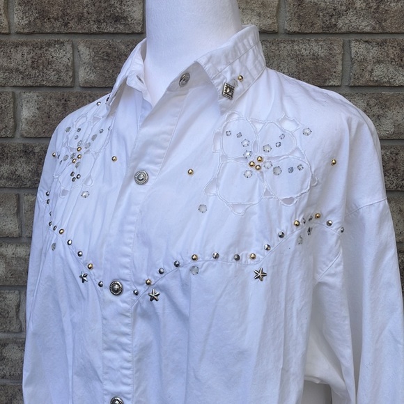 Vintage Beaded Western Metallic Star Snap Shirt - Picture 11 of 15